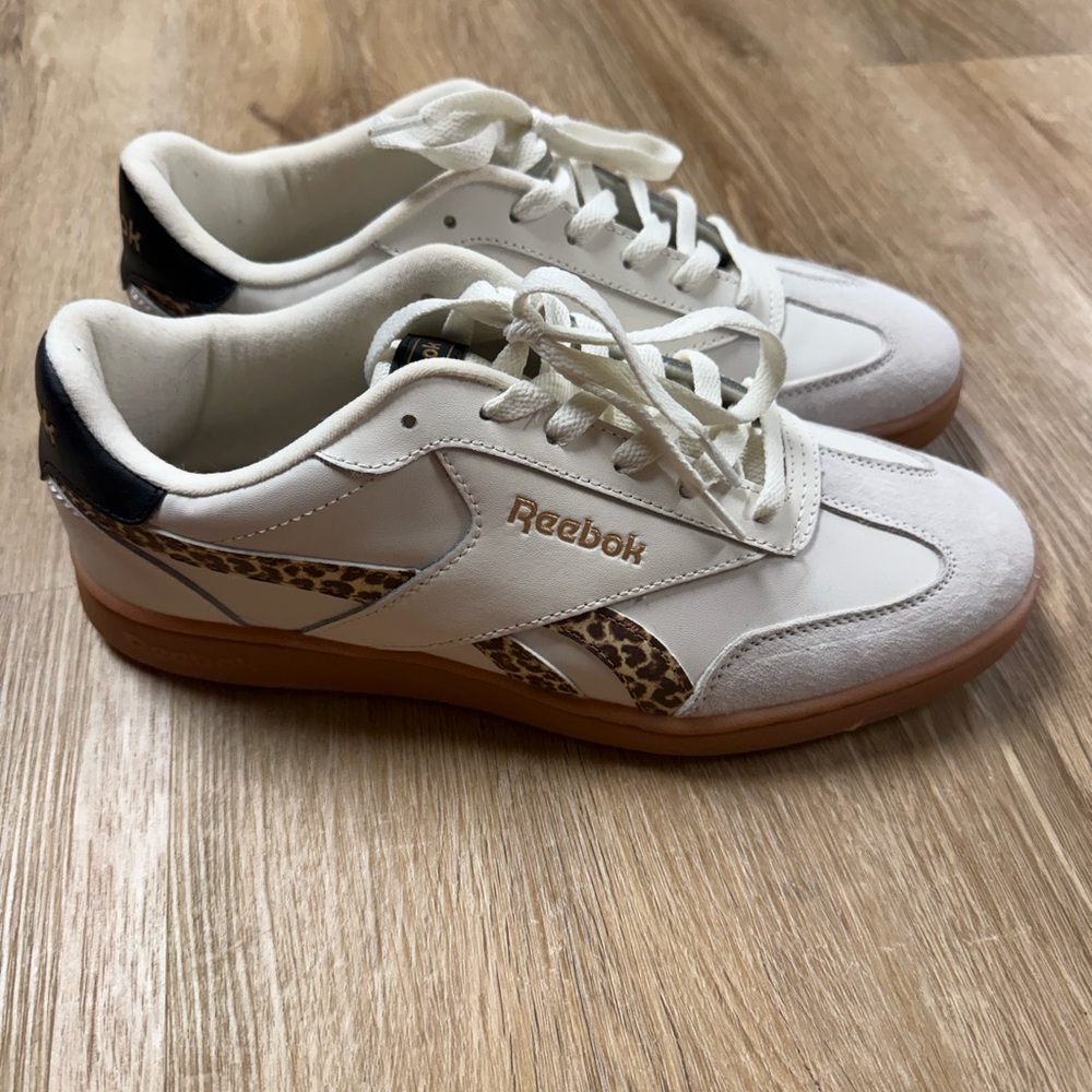 Reebok White and Leopard C Club Revenge Sneakers Sz. 10 NWOT